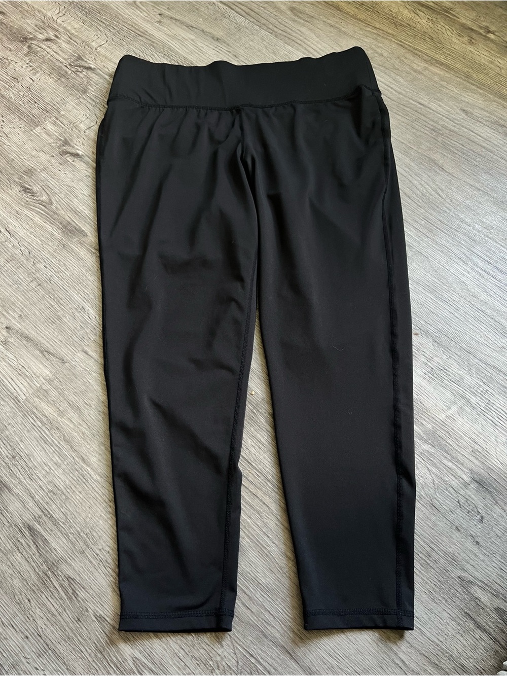 Lane Bryant Livi Active Black Women's Active Capri Pants